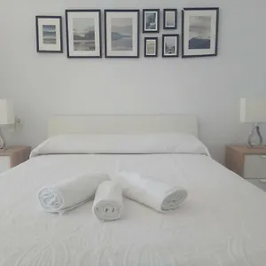 Guesting Ladreda Apartamento Cádiz